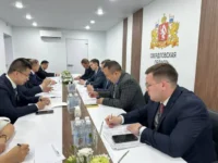 vasilij kozlov i partnery iz hejlunczzyana usilivayut sotrudnichestvo na ekspo-lavi-su-0