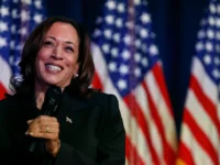 donald tramp otmenil ohranu kamaly harris prinimaya novoe reshenie v ssha-lavi-su-0