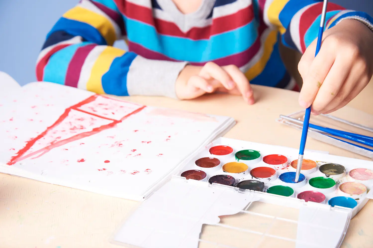 Исследование Корнеллского университета о креативности левшей разрушает стереотипы-0