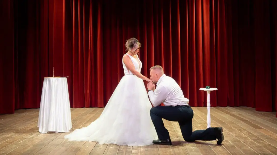 Первые 100 пар зарегистрировали брак в кинопарке «Москино»