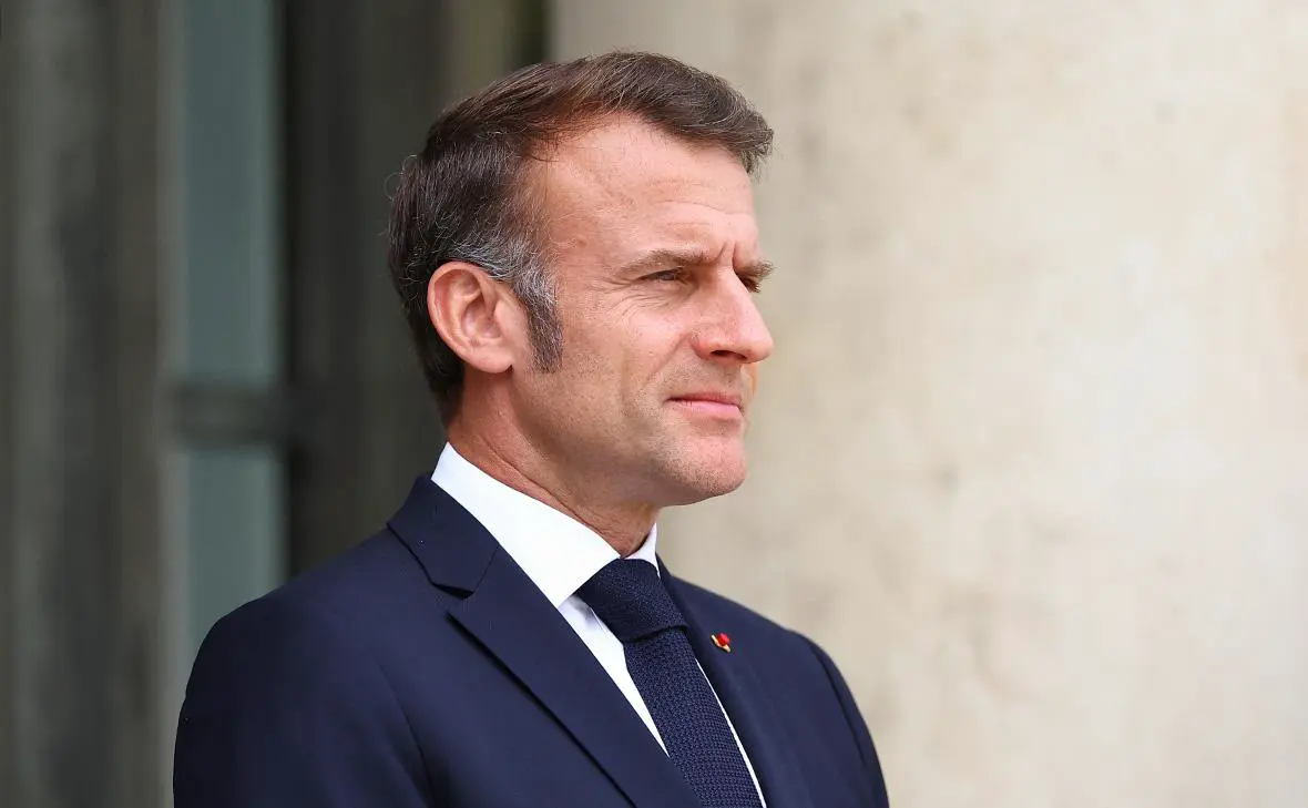 Эмманюэль Макрон (Abdul Saboor / Reuters)