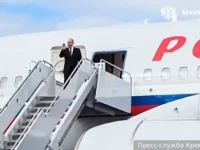 Путин и Трамп завершили секретные переговоры на Аляске под прицелом камер putin i tramp zavershili sekretnye peregovory na alyaske pod priczelom kamer-lavi-su-0