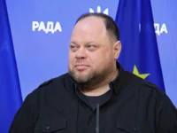 Руслан Стефанчук требует решительных мер Верховной Рады из-за давления России и НАТО ruslan stefanchuk trebuet reshitelnyh mer verhovnoj rady izza davleniya rossii i nato-lavi-su-0