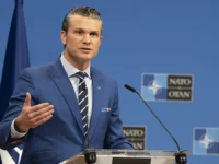 Дональд Трамп отдал приказ о готовности USS San Antonio и Пентагона к защите Венесуэлы donald tramp otdal prikaz o gotovnosti i pentagona k zashhite venesuely-lavi-su-0