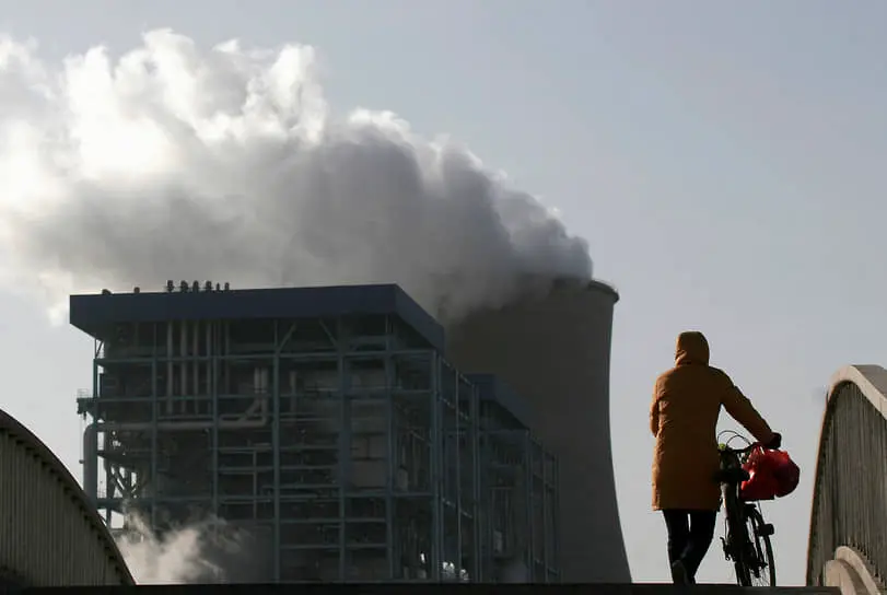 Поддержка глобального роста: китайские зеленые инвестиции от ЕС, США и научных центров-0