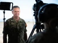 robert berk i   predstavlyayut yarkoe pravosudie dlya lidera vms ssha-lavi-su-0