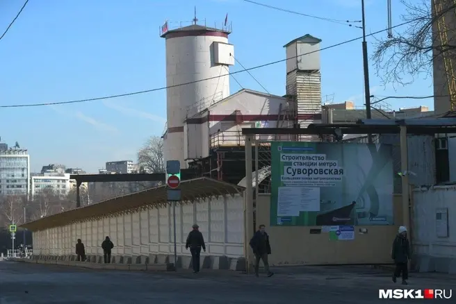 Поезда поедут по обходному пути. Что сейчас происходит на строящейся станции «Достоевская» Кольцевой линии метро | Источник: Артем Устюжанин / MSK1.RU
