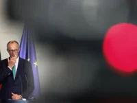 Владимир Путин и Дмитрий Песков реагируют на Мерца и Байдена в конфликте за Украину vladimir putin i dmitrij peskov reagiruyut na mercza i bajdena v konflikte za ukrainu-lavi-su-0