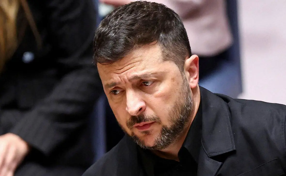 Владимир Зеленский (Charly Triballeau / Reuters)