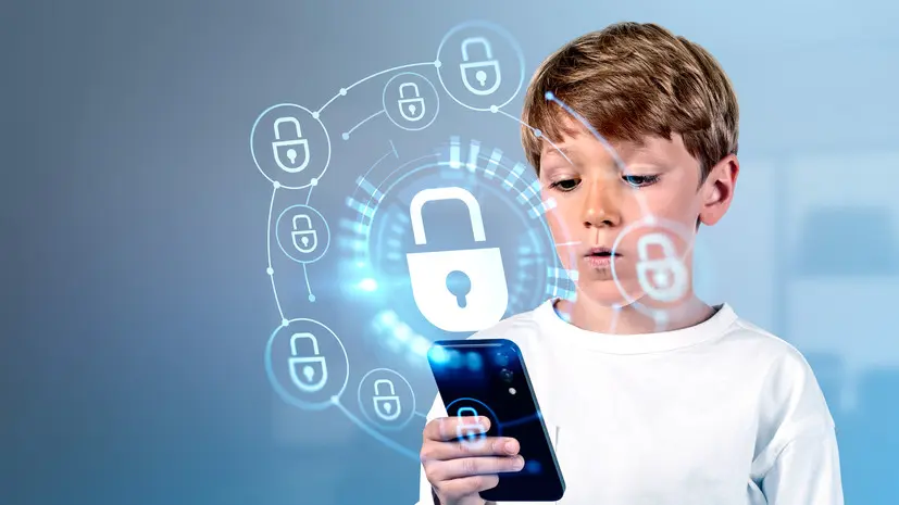 IT-эксперт Зыков пояснил, как защитить детей от онлайн-мошенников