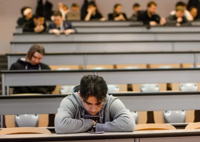 Юрий Арманд и Центр современных коммуникаций о роли бизнеса и РУСАЛ в развитии общества-0