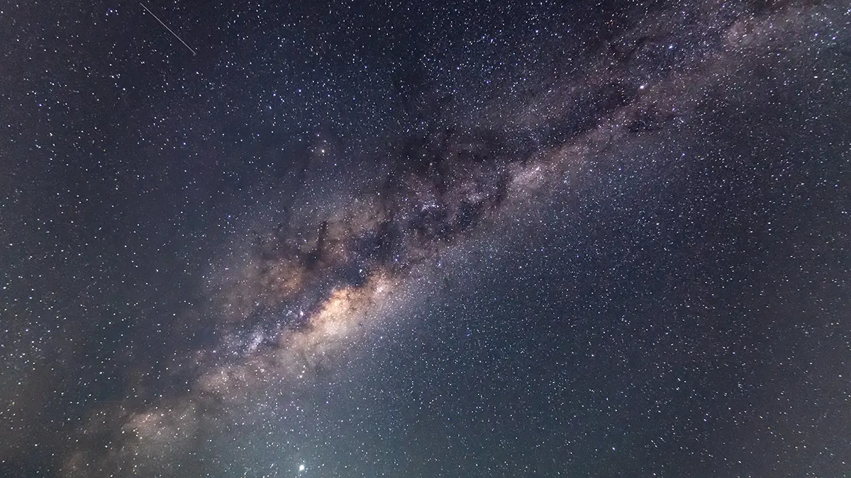 Странный сигнал из «другой вселенной» заставил ученых пересмотреть теории