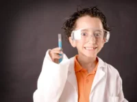 Детский фестиваль НАУКА 0+ пройдет в Московском дворце пионеров с поддержкой Минобрнауки и МГУ detskij festival nauka 0 projdet v moskovskom dvorcze pionerov s podderzhkoj minobrnauki i mgu-lavi-su-0