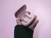 На российском рынке наушников появились подделки Apple и Marshall na rossijskom rynke naushnikov poyavilis poddelki i -lavi-su-0