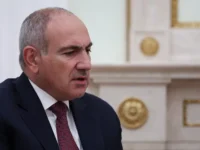 Никол Пашинян обсудил новые стандарты и развитие экономики Армении с Кобахидзе nikol pashinyan obsudil novye standarty i razvitie ekonomiki armenii s kobahidze-lavi-su-0