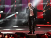 olga predstavitel olega gazmanova uverenno razveyala sluhi o zdorove artista-lavi-su-0