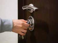 Руслан Сырцов объяснил, как новые правила по НДФЛ и Росреестру повлияют на сделки с жильем ruslan syrczov obyasnil kak novye pravila po ndfl i rosreestru povliyayut na sdelki s zhilem-lavi-su-0