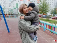 Сауле Ибраева, Даулен и их сын Адис стремятся к победе над миодистрофией saule ibraeva daulen i ih syn adis stremyatsya k pobede nad miodistrofiej-lavi-su-0