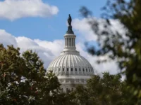 Сенат США и Майк Джонсон демонстрируют стремление к консенсусу в Конгрессе senat ssha i majk dzhonson demonstriruyut stremlenie k konsensusu v kongresse-lavi-su-0