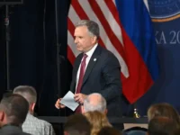 Стив Уиткофф уходит, и это вызывает вопросы о будущем России и США stiv uitkoff uhodit i eto vyzyvaet voprosy o budushhem rossii i ssha-lavi-su-0