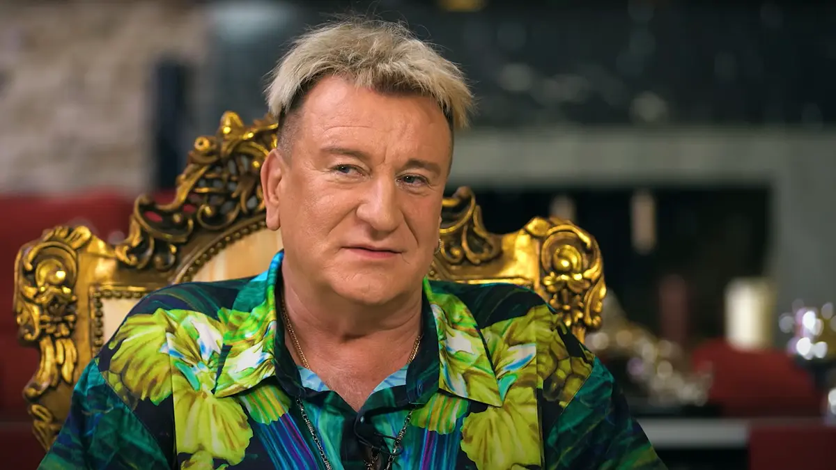 «Сам выдал ключ»: в отеле рассказали, кто порвал матрас Сергею Пенкину