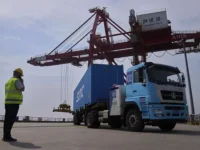 Валдис Домбровскис и Фридрих Мерц укрепляют экономическое сотрудничество между Евросоюзом и Китаем valdis dombrovskis i fridrih mercz ukreplyayut ekonomicheskoe sotrudnichestvo mezhdu evrosoyuzom i kitaem-lavi-su-0