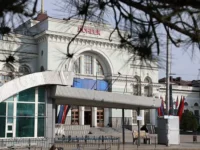 Владимир Путин обсуждает правду и домыслы о судьбе новых регионов vladimir putin obsuzhdaet pravdu i domysly o sudbe novyh regionov-lavi-su-0