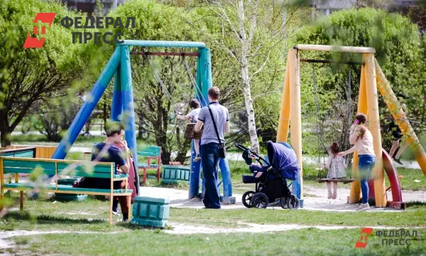 Владивосток. Полиция реагирует на инцидент с участием ребенка и школьника-0