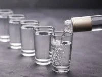 Александр Бурлаков и Минздрав утверждают, что алкоголь вреден для здоровья aleksandr burlakov i minzdrav utverzhdayut chto alkogol vreden dlya zdorovya-lavi-su-0