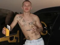 danya milohin i ego brat ilya nachali biznes v sfere dostavki edy i taksi v dubae-lavi-su-0