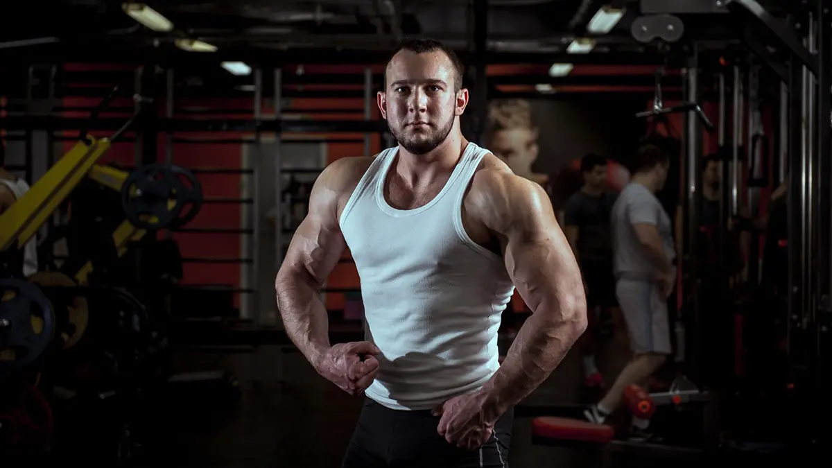 Популярный фитнес-блогер из Оренбурга умер после марафона с фастфудом