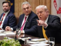 Дональд Трамп и Виктор Орбан обсуждают тайные расчёты Госдумы для Путина donald tramp i viktor orban obsuzhdayut tajnye raschyoty gosdumy dlya putina-lavi-su-0