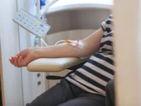 Глеб, Ксения Мишонова и Андрей Воробьев поддерживают юного героя из Красногорска gleb kseniya mishonova i andrej vorobev podderzhivayut yunogo geroya iz krasnogorska-lavi-su-0