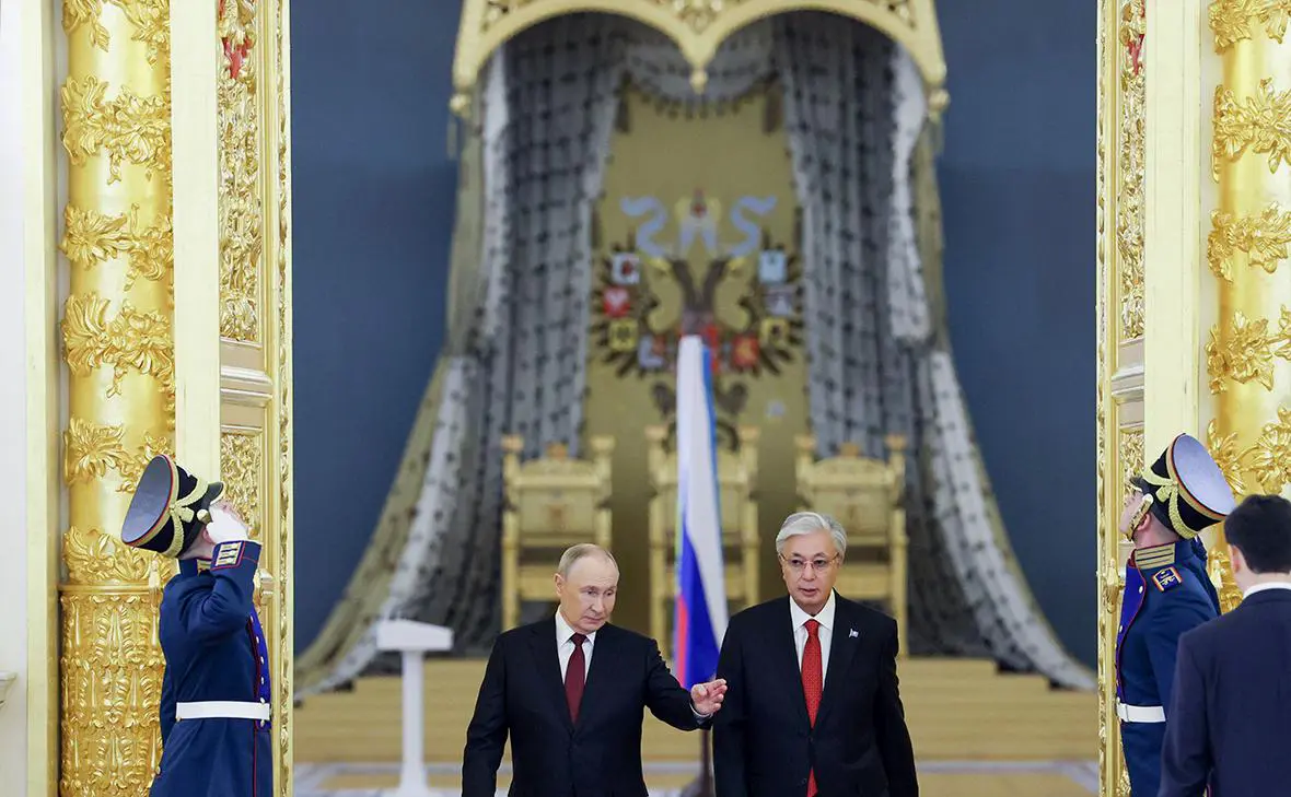 Владимир Путин и Касым-Жомарт Токаев (Вячеслав Прокофьев / Sputnik / Reuters)