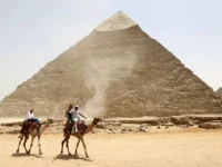 Новые технологии раскроют тайны пирамиды Хеопса и гробницы фараона! novye tehnologii raskroyut tajny piramidy heopsa i grobniczy faraona-lavi-su-0