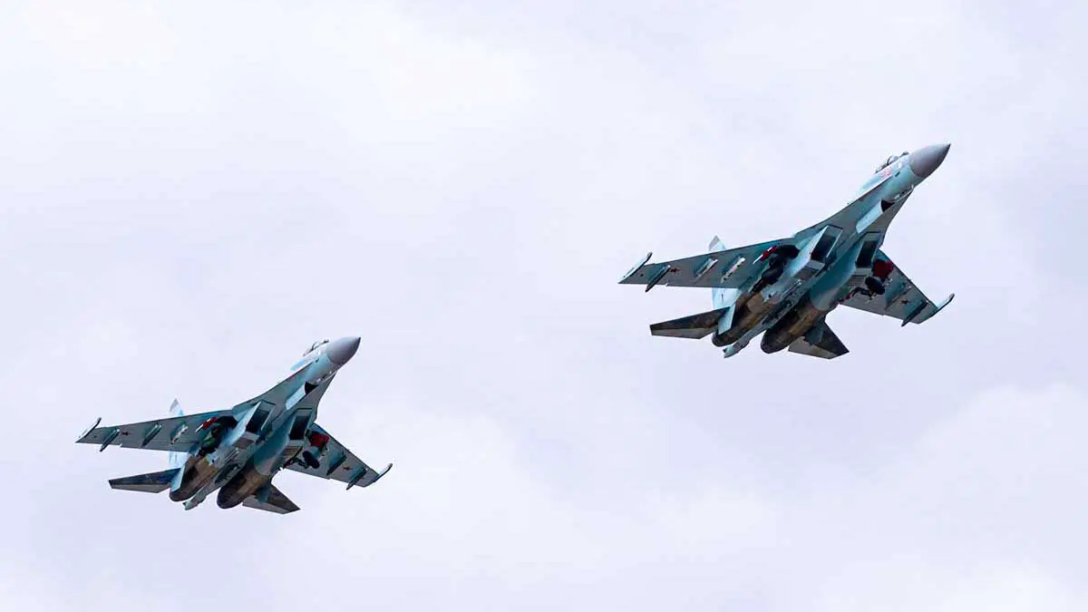 Ростех: Истребители Су-30 и Су-35 могут получить «умные» авиабомбы