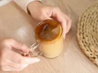 Зара Марянян дает советы по безопасному употреблению кофе каждый день zara maryanyan daet sovety po bezopasnomu upotrebleniyu kofe kazhdyj den-lavi-su-0