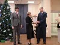 Денис Паслер и Сергей Кравцов открыли новый корпус детсада №529 в Екатеринбурге denis pasler i sergej kravczov otkryli novyj korpus detsada 529 v ekaterinburge-lavi-su-0