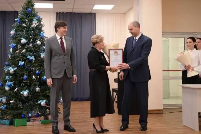 Денис Паслер и Сергей Кравцов открыли новый корпус детсада №529 в Екатеринбурге-0