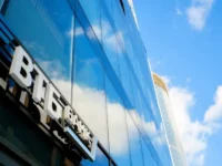 Инвестиционный форум ВТБ «РОССИЯ ЗОВЕТ!» вдохновил новые горизонты бизнеса и инвестиций investiczionnyj forum vtb rossiya zovet vdohnovil novye gorizonty biznesa i investiczij-lavi-su-0