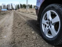 Иван Левченко провёл обсуждение финансирования дорог с Валерием Киселевым и Главным управлением строительства Тюменской области ivan levchenko provyol obsuzhdenie finansirovaniya dorog s valeriem kiselevym i glavnym upravleniem stroitelstva tyumenskoj oblasti-lavi-su-0