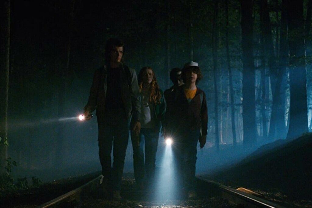 Кадр №4 из сериала "Очень странные дела"