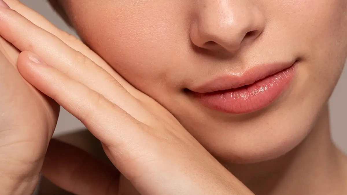 Малышева и ее коллеги по «Жить здорово!» назвали лучшие продукты от старения