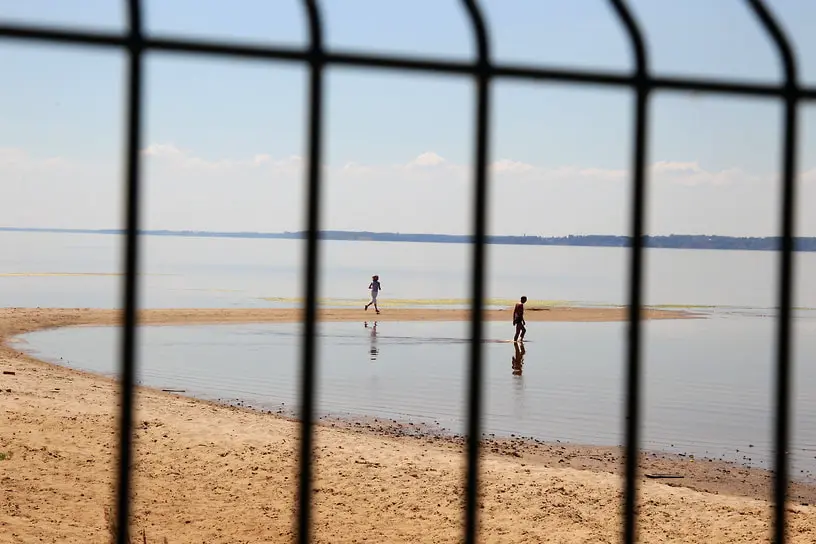 Как Омар Дефео видит спасение песчаных пляжей от урбанизации-0