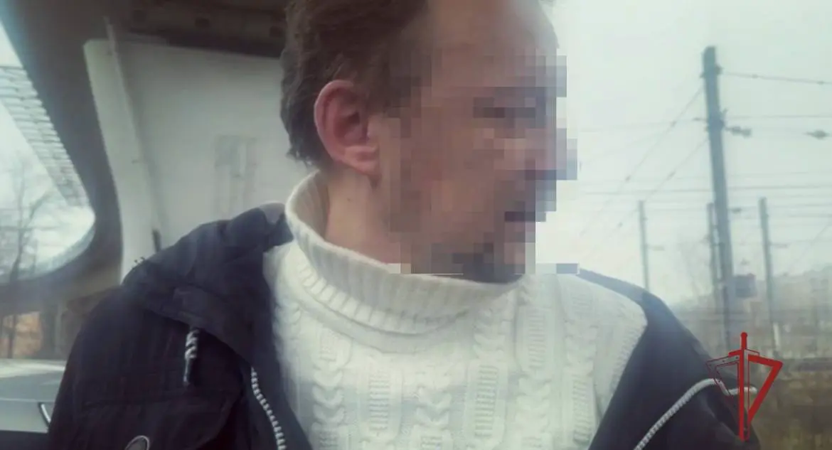 Пьяный мужчина проник в школу на Варшавском шоссе в Москве