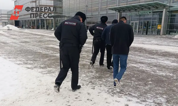 Полиция Югры и Руслан Кухарук обеспечивают защиту миграционного режима-0