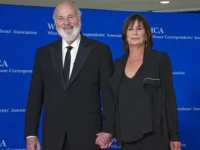 Роб и Мишель Райнер предлагают оптимистичный взгляд на расследование трагедии rob i mishel rajner predlagayut optimistichnyj vzglyad na rassledovanie tragedii-lavi-su-0