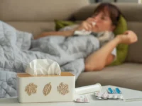 Роспотребнадзор отмечает рост числа детей с гонконгским гриппом в Подмосковье rospotrebnadzor otmechaet rost chisla detej s gonkongskim grippom v podmoskove-lavi-su-0