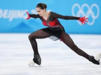 Светлана Соколовская и Татьяна Навка поддерживают Камилу Валиеву на пути возвращения svetlana sokolovskaya i tatyana navka podderzhivayut kamilu valievu na puti vozvrashheniya-lavi-su-0