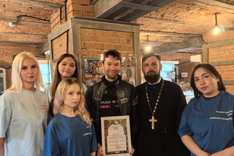 Алексей Вихарев на волонтерском мероприятии